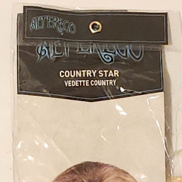 Taylor Swift "Country Star" Wig Taylor Swift Debut Look Blonde Wig - Picture 5 of 5